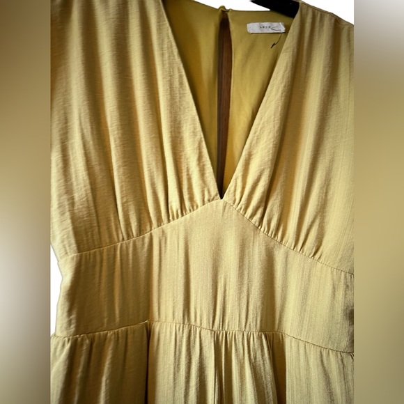NWOT Lush Yellow Cap Sleeve Jumpsuit - Picture 12 of 15